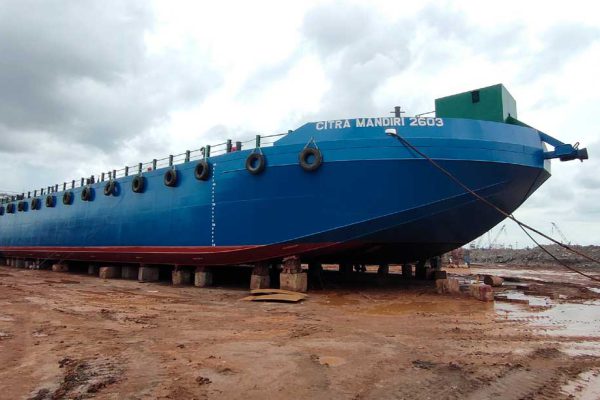 Oil Barge
